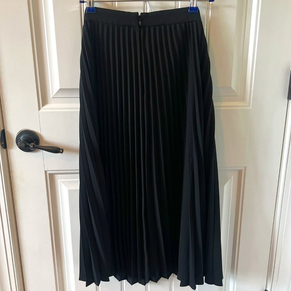 Ann Taylor Black Pleated Maxi Skirt